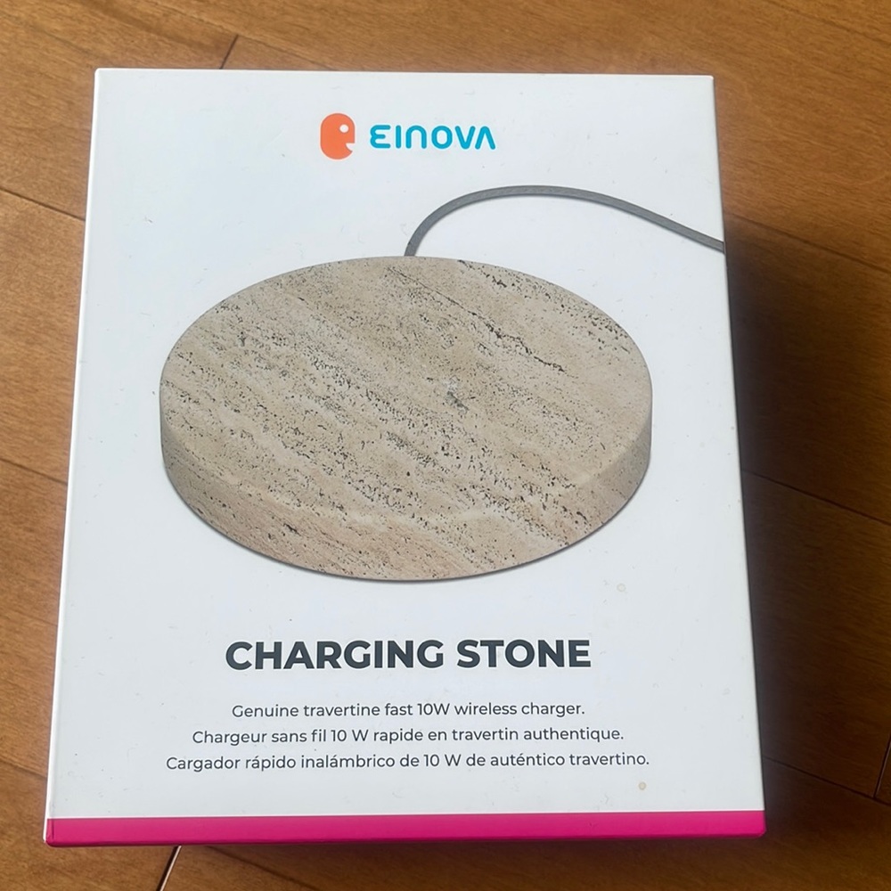NWT Einova Wireless Charging Stone